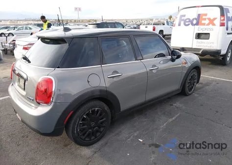 2016 Mini Hardtop Cooper z USA, uszkodzony, nr VIN WMWXU1C54G2D08206